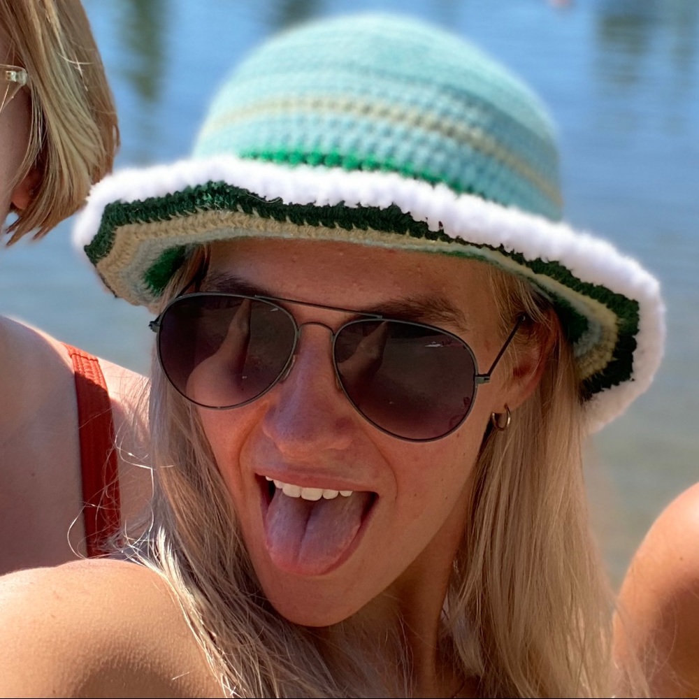 Meet your Posher, Summer